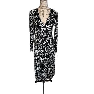 NWOT Diane von Furstenberg x Target Wrap Work Dress Black White Abstract Size S